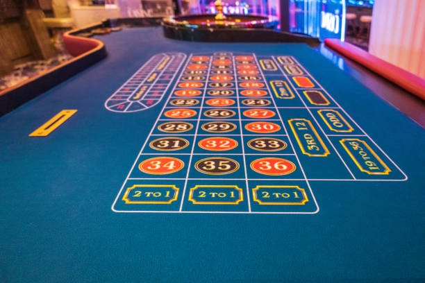 cirebon toto live dealer studio with HD tables